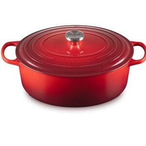 LE CREUSET 7.5L SIGNATURE OVAL CASSEROLE OVEN | 8 qt in Cerise